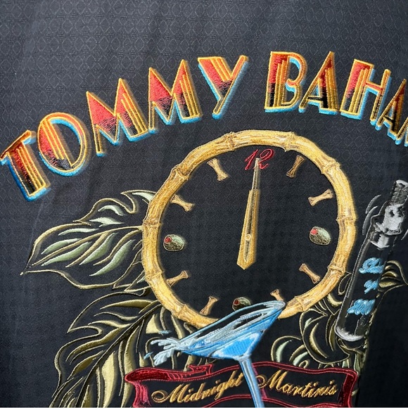 Tommy Bahama 100% Silk Embroidered Midnight Martini’s Shake It Up 2010 Shirt XL - Picture 8 of 10
